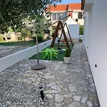 Apartment By The Sea Povljana, Pag - 225 *